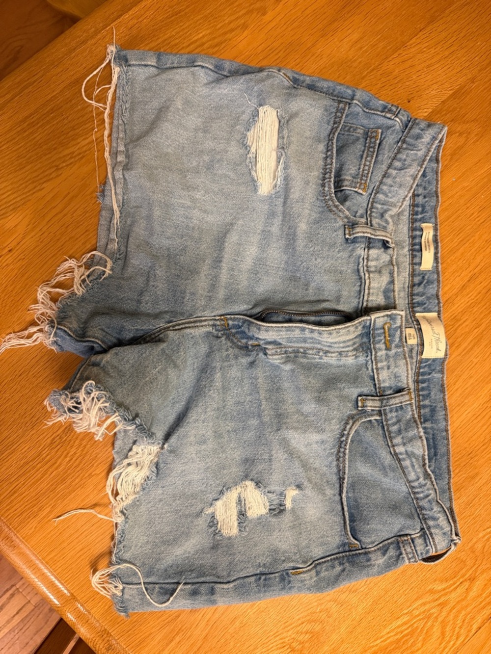 Universal Thread light blue boyfriend denim shorts